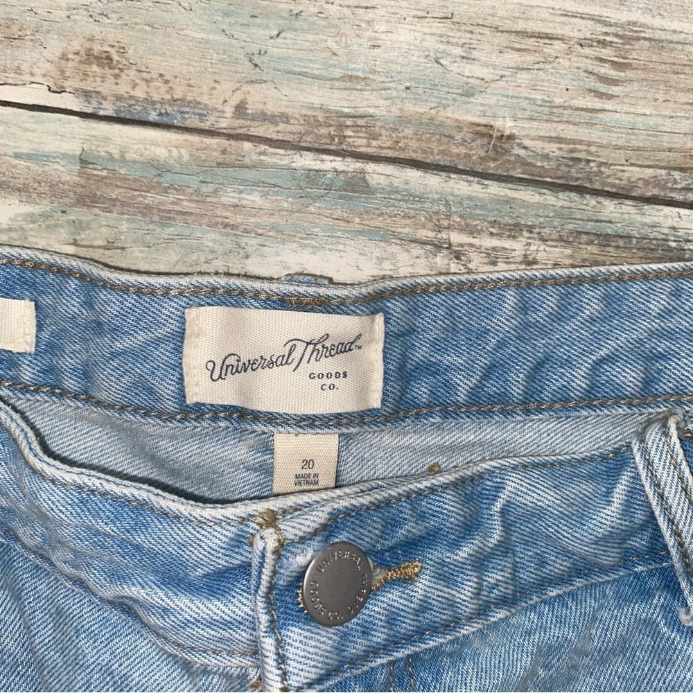 NWT Universal Thread Mid Rise 90s Baggy Shorts - Picture 5 of 7